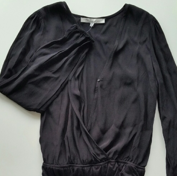 Lovers + Friends Long Sleeve V Neck Bodysuit - Picture 4 of 5